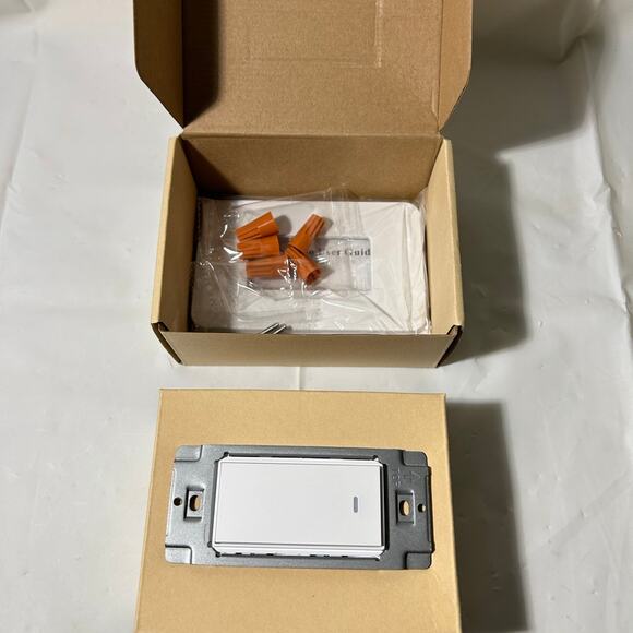 Smart Wi-Fi 3 way smart switch - Picture 2 of 4